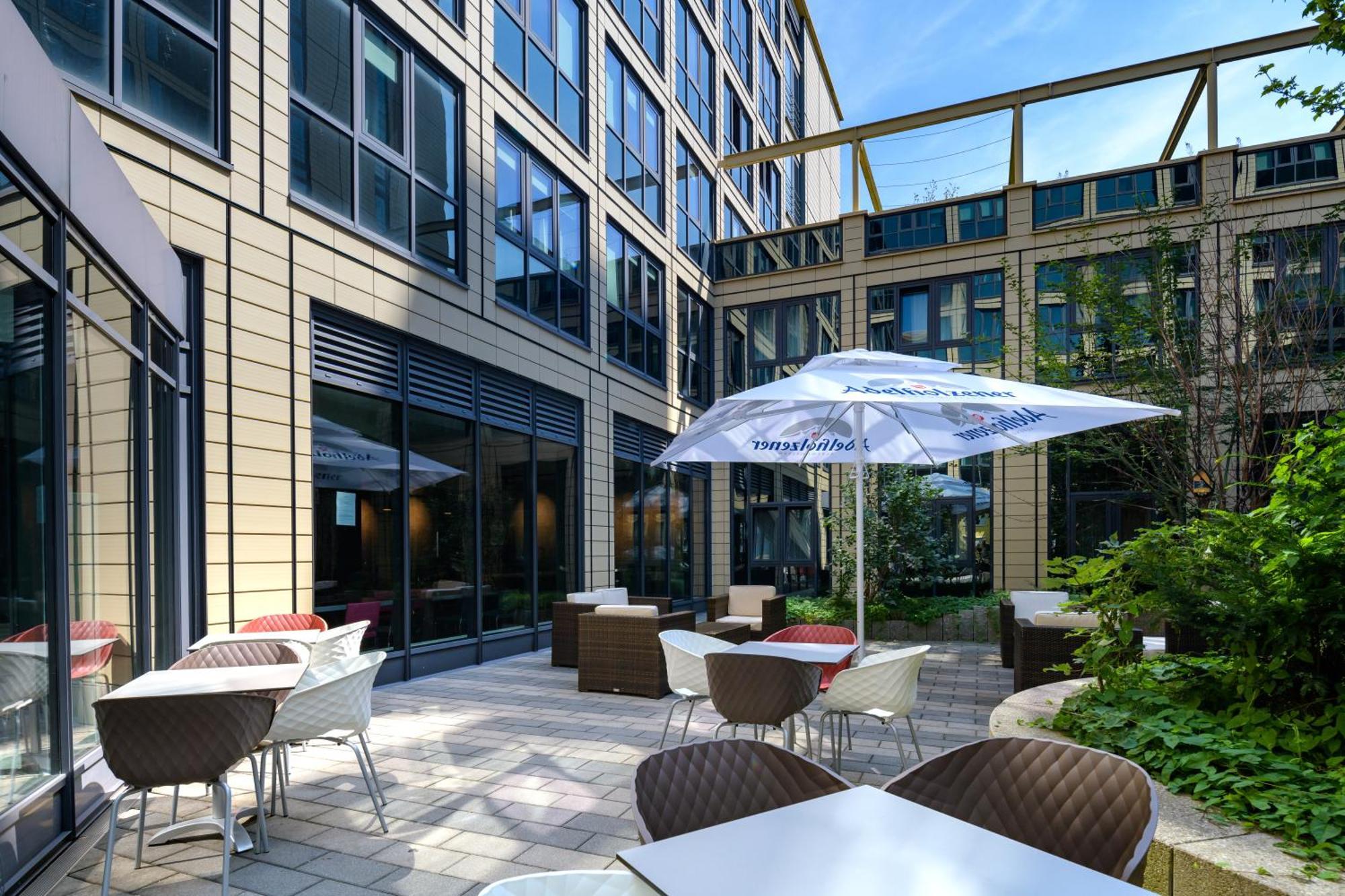 Novotel Suites Muenchen Parkstadt Schwabing Buitenkant foto