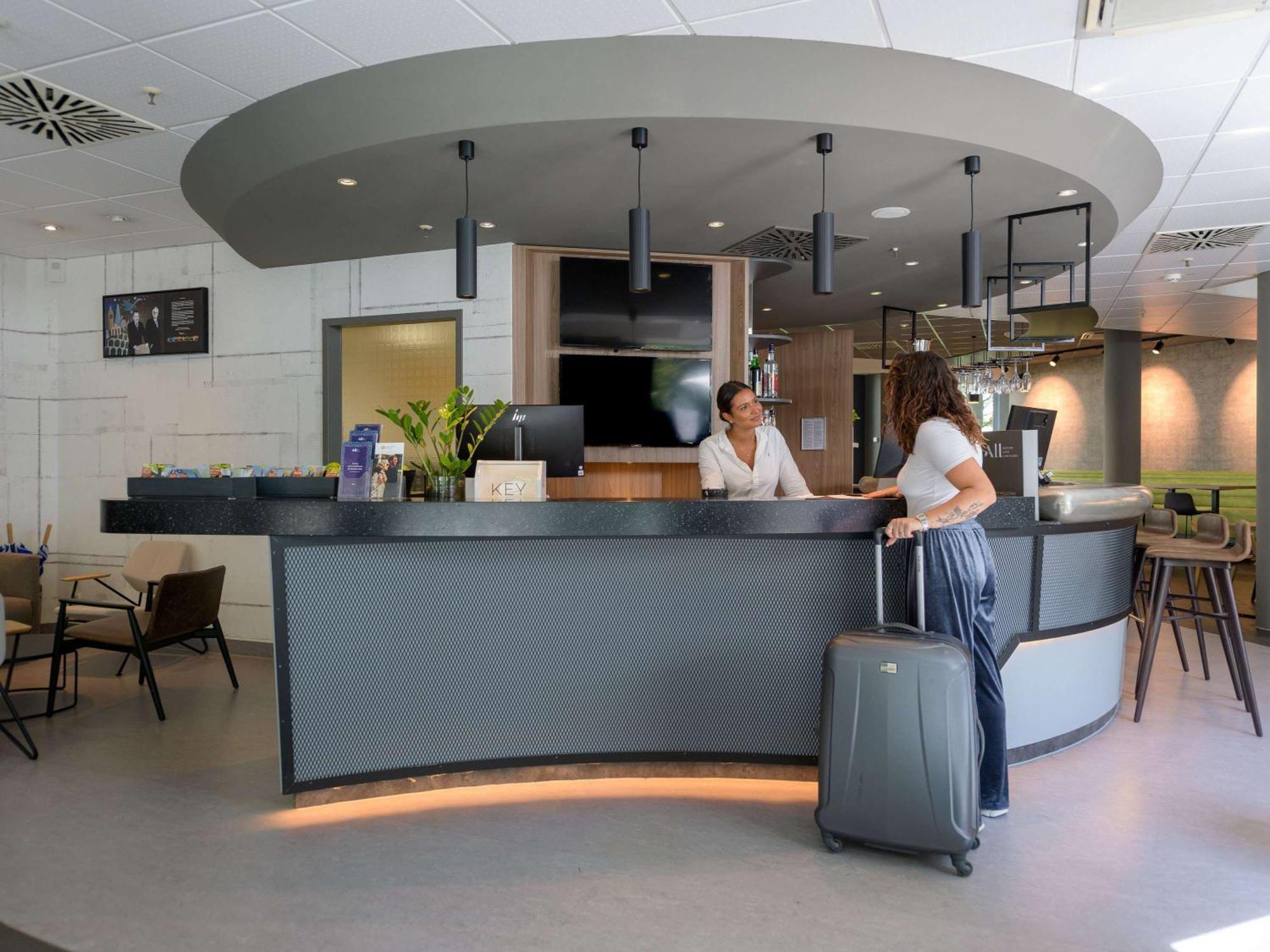 Novotel Suites Muenchen Parkstadt Schwabing Buitenkant foto